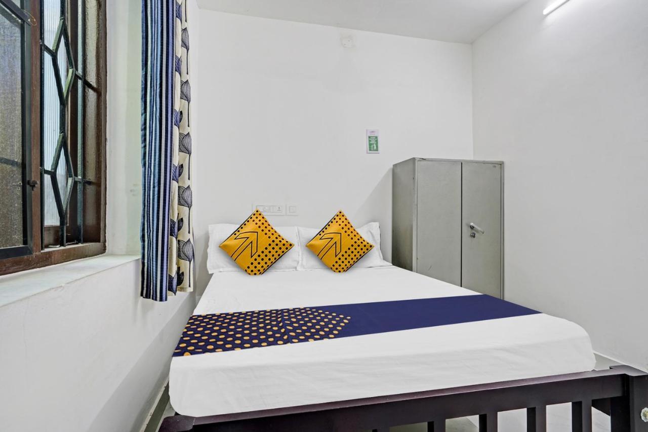 Spot On Blissful Villa Kochi Bagian luar foto