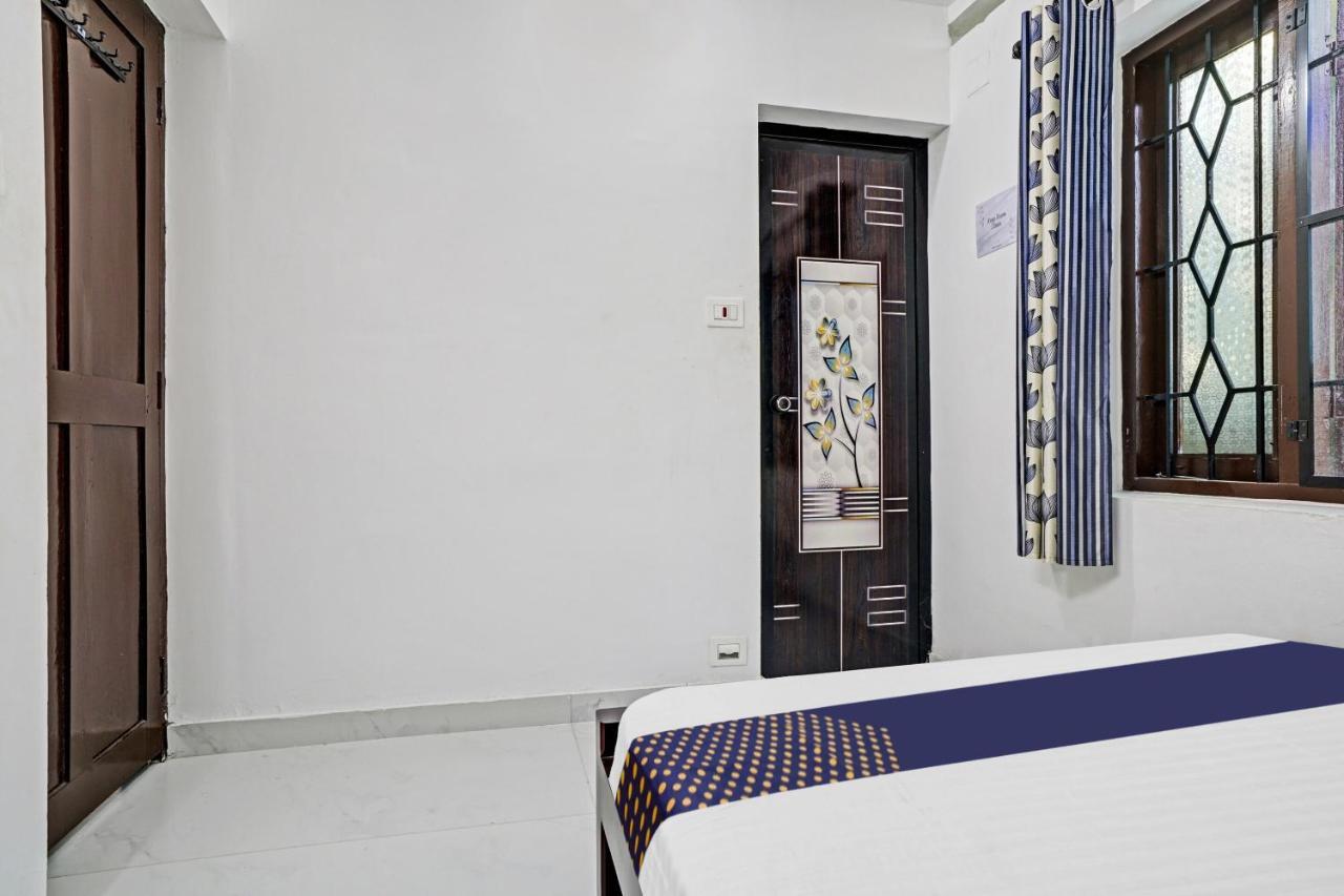 Spot On Blissful Villa Kochi Bagian luar foto